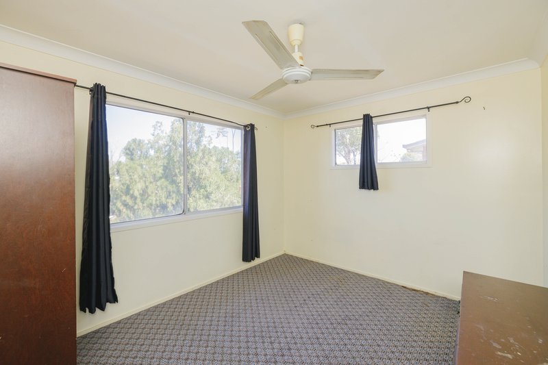 Photo - 64 Scott Street, Kawana QLD 4701 - Image 5