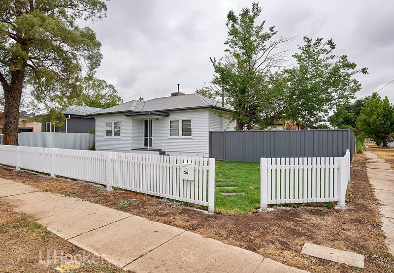 64 Shaw Street, Wagga Wagga NSW 2650