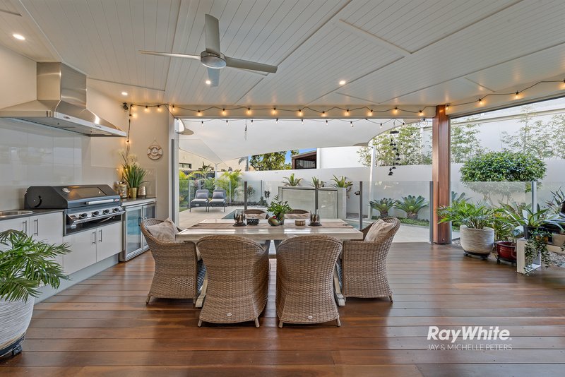 Photo - 64 Spinnaker Boulevard, Newport QLD 4020 - Image 2
