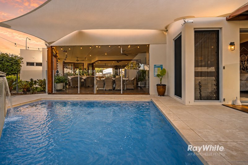 Photo - 64 Spinnaker Boulevard, Newport QLD 4020 - Image 3