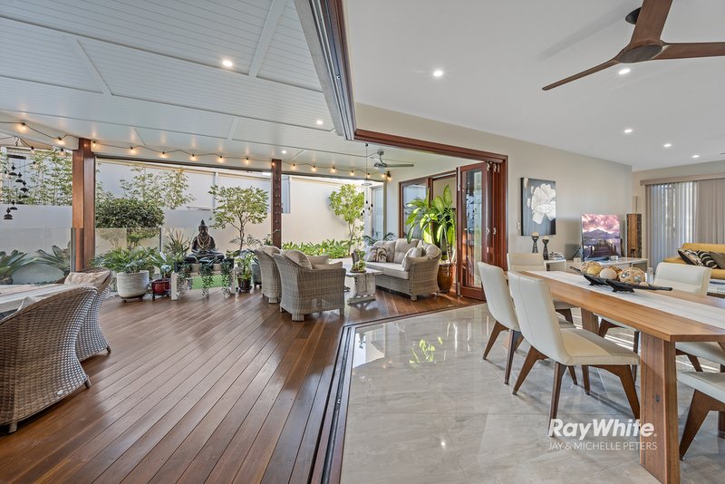 Photo - 64 Spinnaker Boulevard, Newport QLD 4020 - Image 4