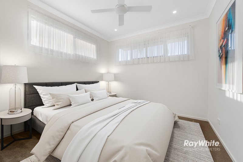 Photo - 64 Spinnaker Boulevard, Newport QLD 4020 - Image 28