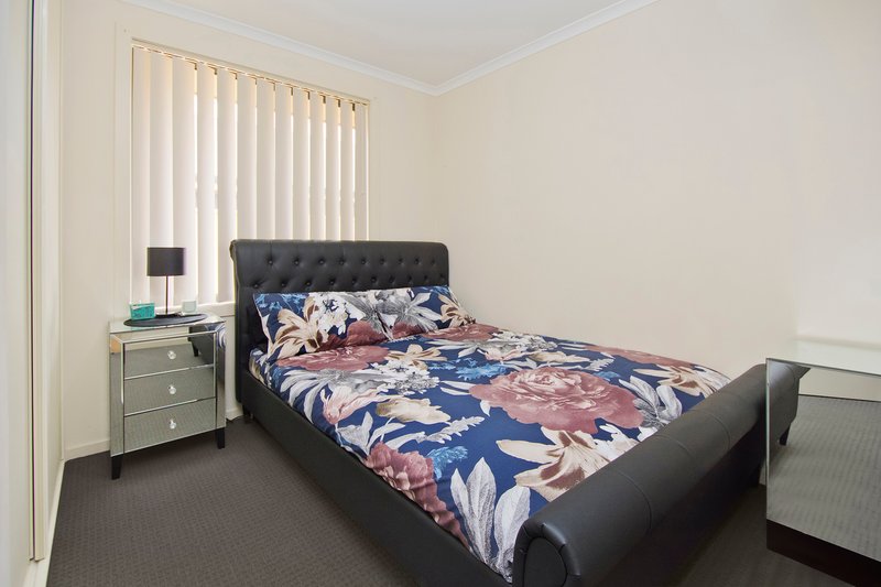 Photo - 64 Strathaird Boulevard, Smithfield SA 5114 - Image 9