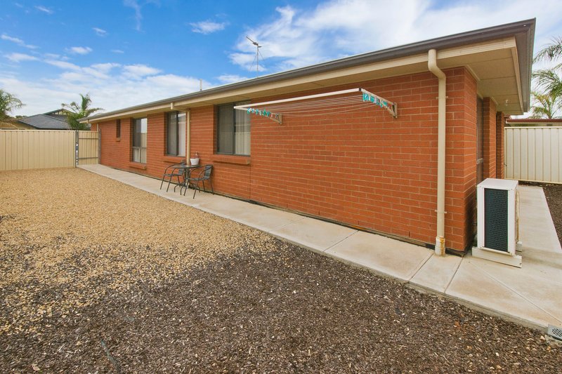 Photo - 64 Strathaird Boulevard, Smithfield SA 5114 - Image 12