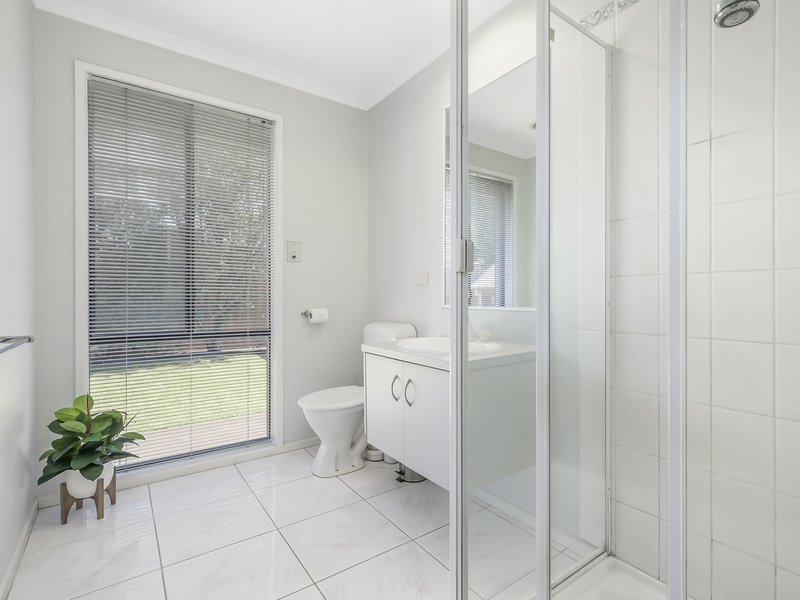 Photo - 64 Strathaird Drive, Narre Warren South VIC 3805 - Image 12