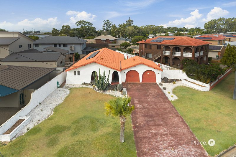 Photo - 64 Sunnyside Road, Newport QLD 4020 - Image 3