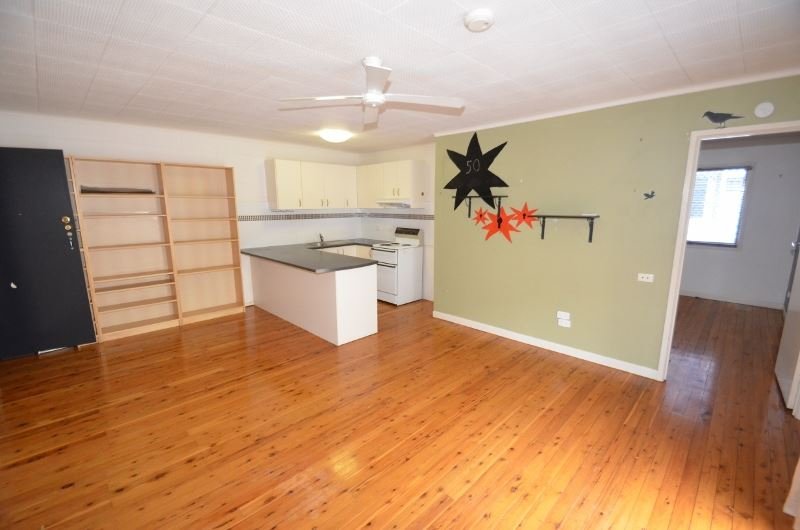 Photo - 6/4 Sunshine Court, Labrador QLD 4215 - Image 3