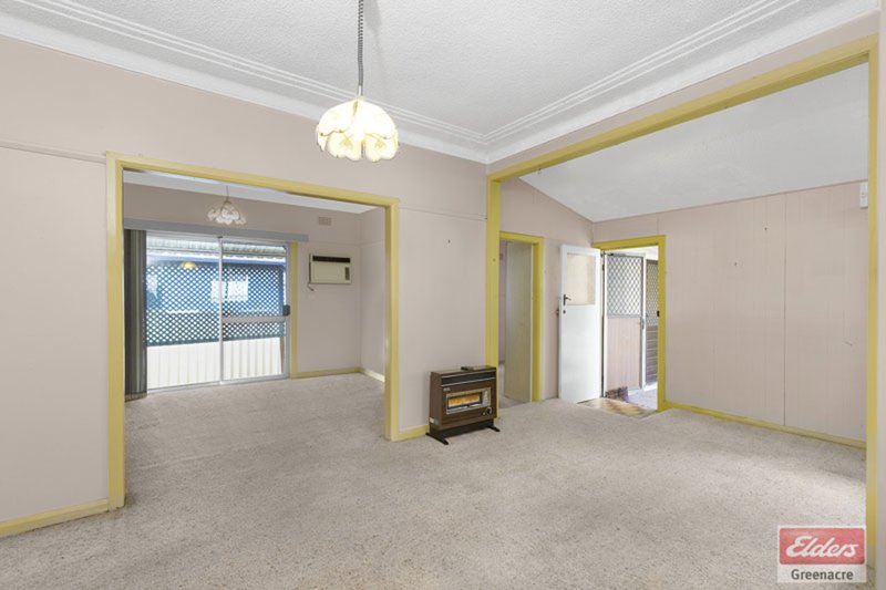 Photo - 64 Tennyson Road, Greenacre NSW 2190 - Image 3