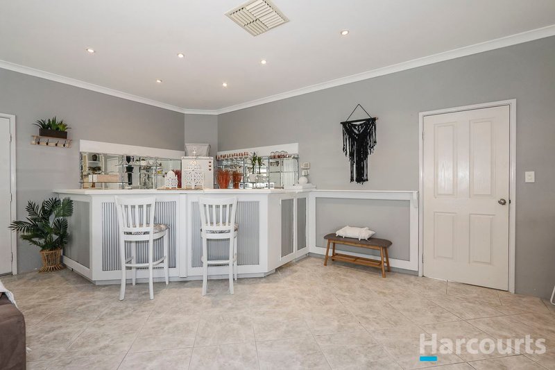 Photo - 64 Third Avenue, Bassendean WA 6054 - Image 5