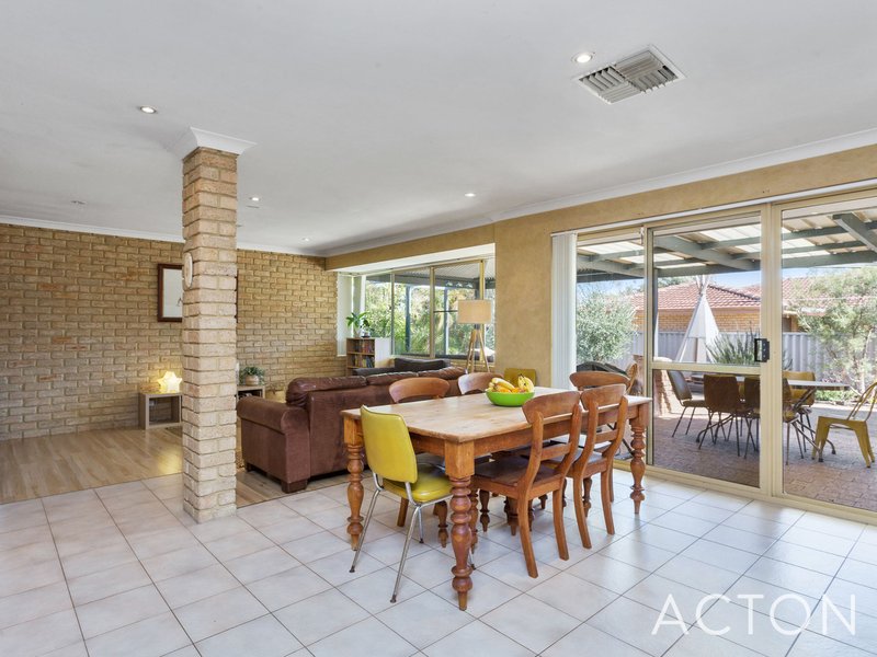 Photo - 64 Turfan Way, Lake Coogee WA 6166 - Image 6