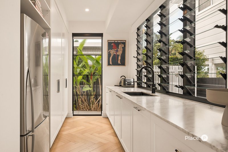Photo - 64 Victoria Street, Balmoral QLD 4171 - Image 11