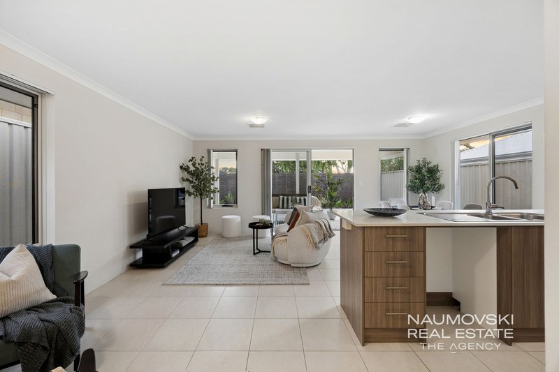 Photo - 64 Vignerons Loop, Hocking WA 6065 - Image 6