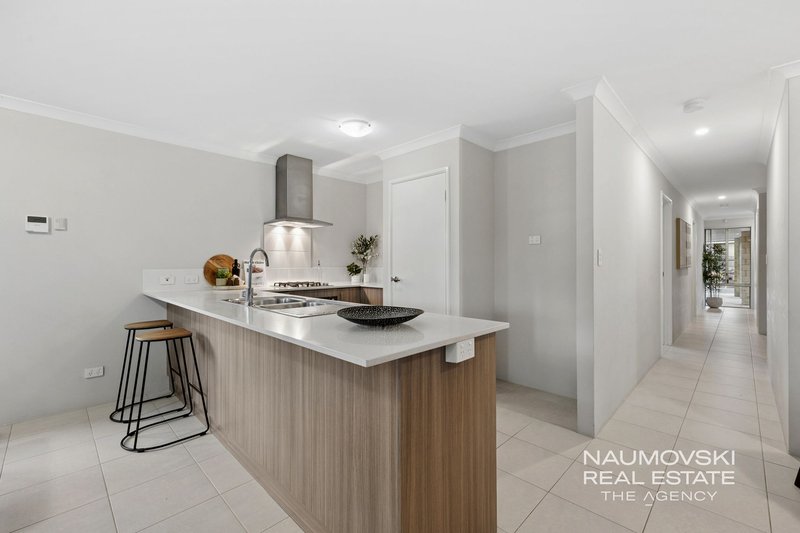 Photo - 64 Vignerons Loop, Hocking WA 6065 - Image 10