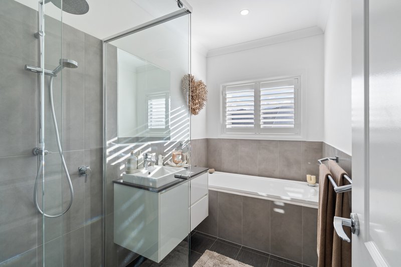 Photo - 64 Wamara Crescent, Forster NSW 2428 - Image 10