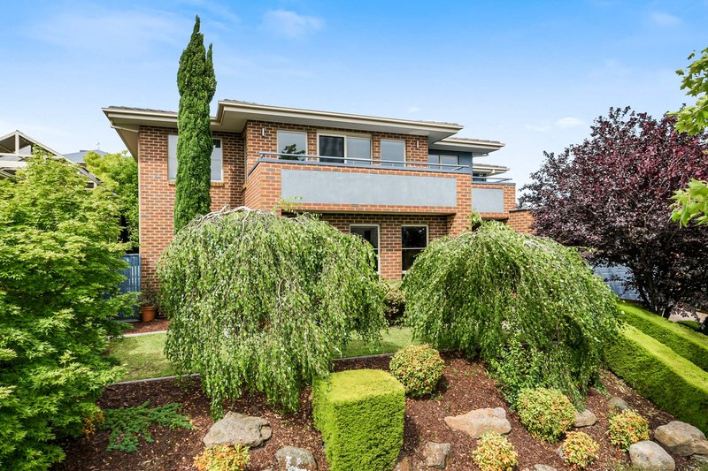 64 Whistler Drive, Berwick VIC 3806