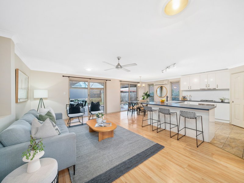 Photo - 64 Whitehorse Road, Dakabin QLD 4503 - Image 6