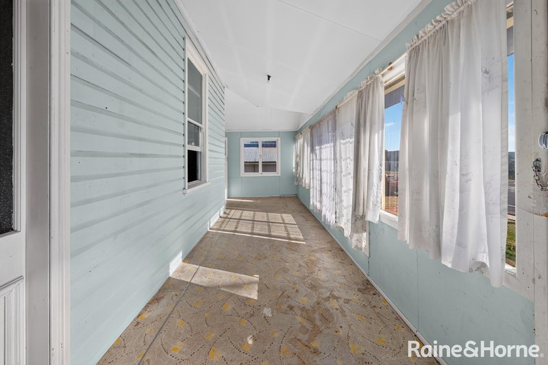 Photo - 64 Wood Street, Warwick QLD 4370 - Image 23