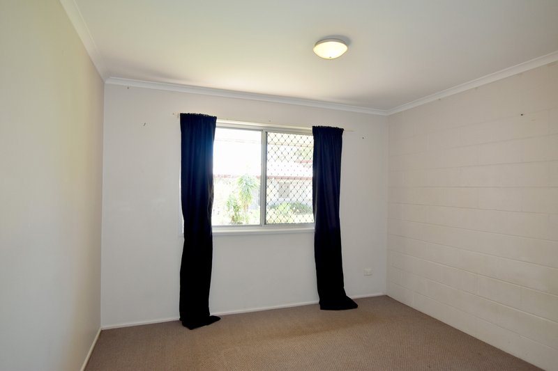 Photo - 6/40-42 Marten Street, South Gladstone QLD 4680 - Image 7