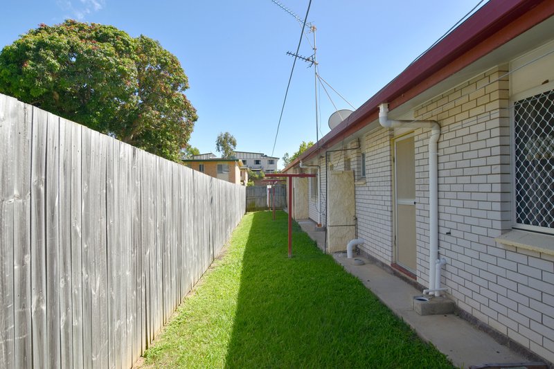 Photo - 6/40-42 Marten Street, South Gladstone QLD 4680 - Image 11