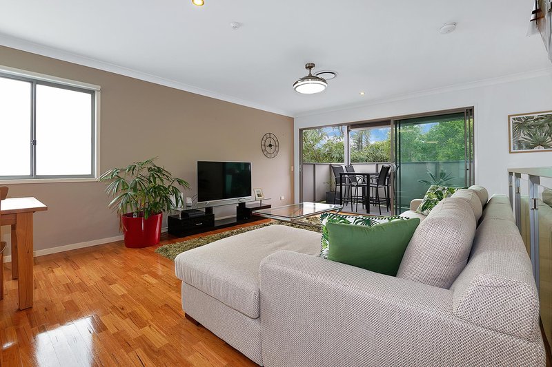 Photo - 6/40 Days Avenue, Yeronga QLD 4104 - Image 6