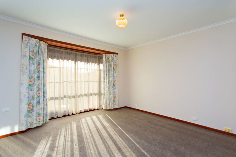 Photo - 6/405 Eureka Street, Ballarat East VIC 3350 - Image 6