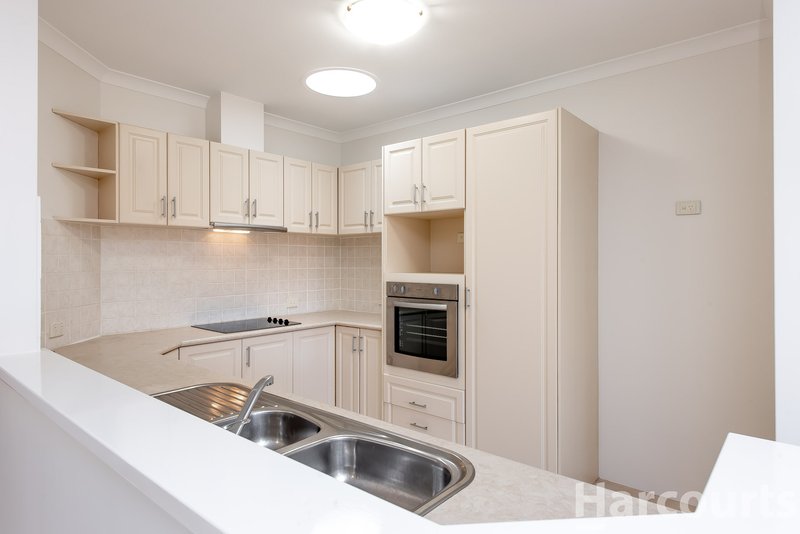 Photo - 6/41 Geographe Way, Thornlie WA 6108 - Image 2
