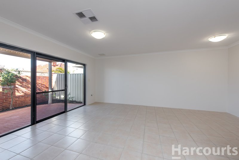 Photo - 6/41 Geographe Way, Thornlie WA 6108 - Image 8