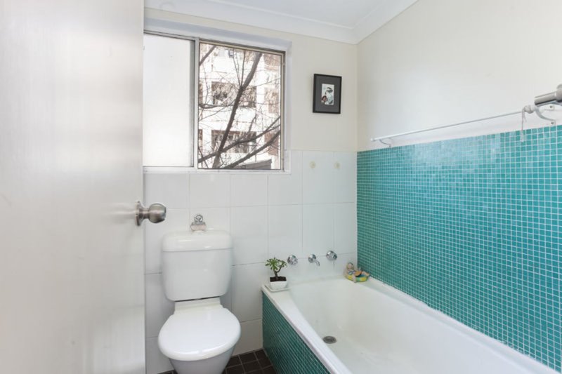 Photo - 6/41 Northumberland Road, Auburn NSW 2144 - Image 6