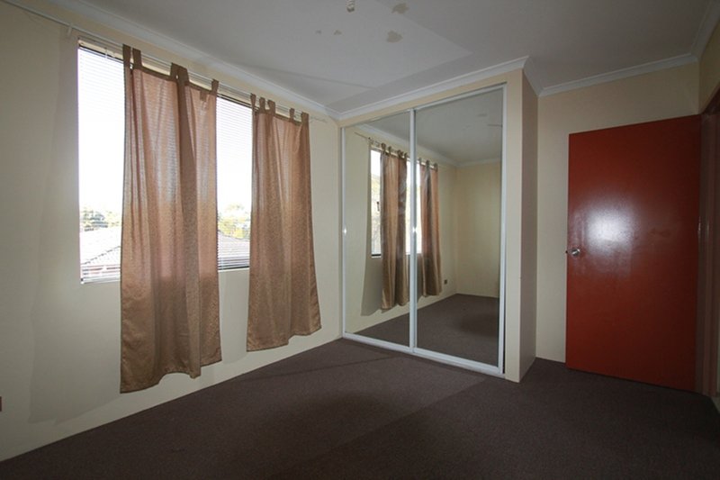 Photo - 64/1 Riverpark Drive, Liverpool NSW 2170 - Image 5