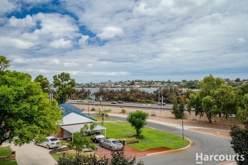 Photo - 64/10 Roebuck Drive, Salter Point WA 6152 - Image 11