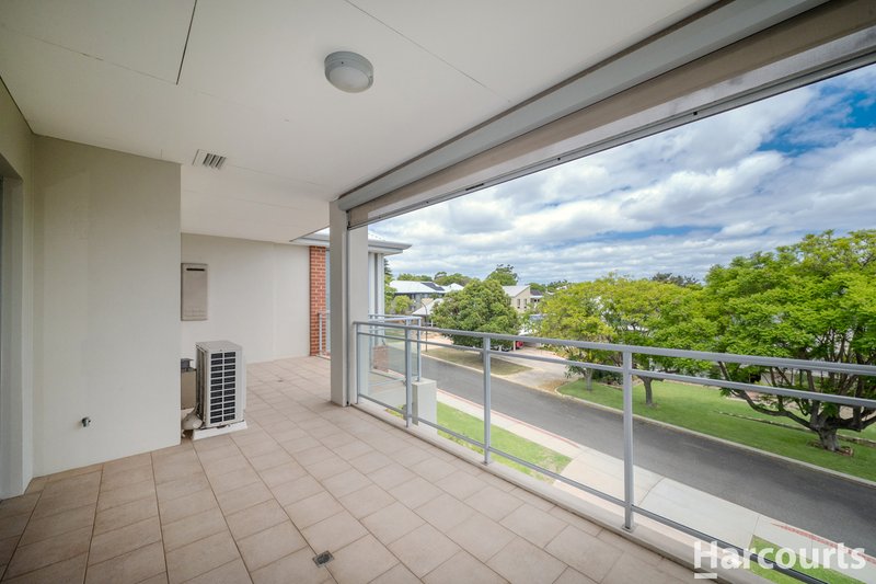 Photo - 64/10 Roebuck Drive, Salter Point WA 6152 - Image 12