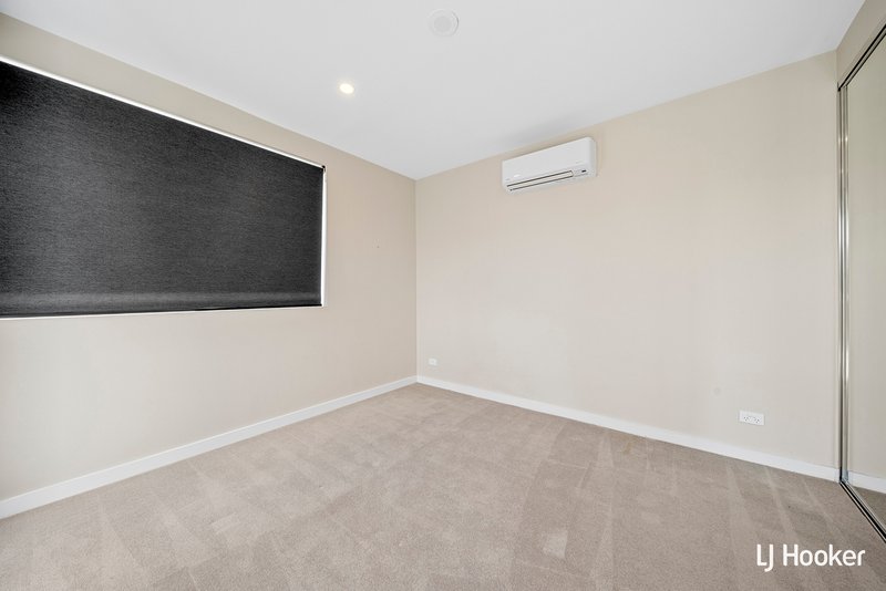 Photo - 64/115 Canberra Avenue, Griffith ACT 2603 - Image 5