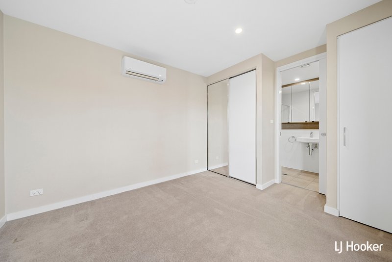 Photo - 64/115 Canberra Avenue, Griffith ACT 2603 - Image 6