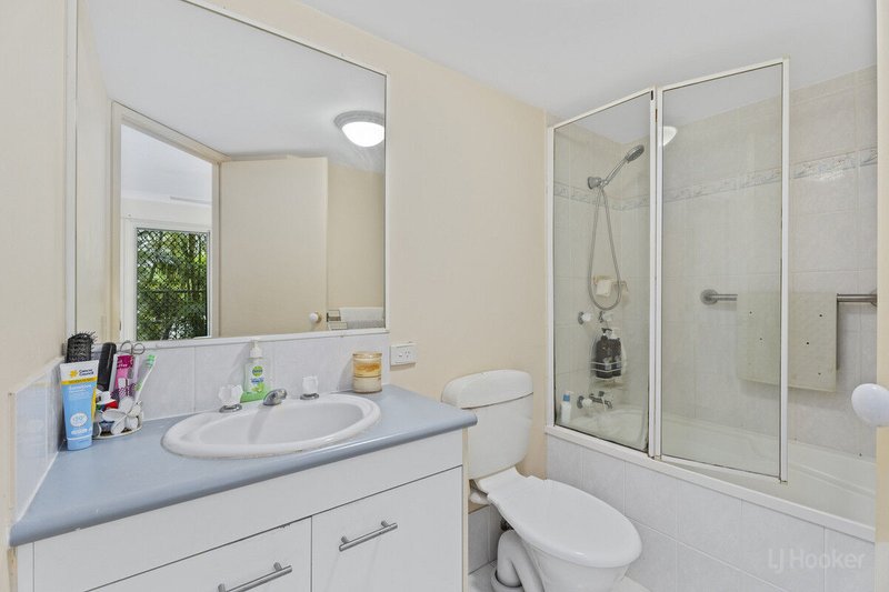 Photo - 6/416 Marine Parade, Biggera Waters QLD 4216 - Image 8