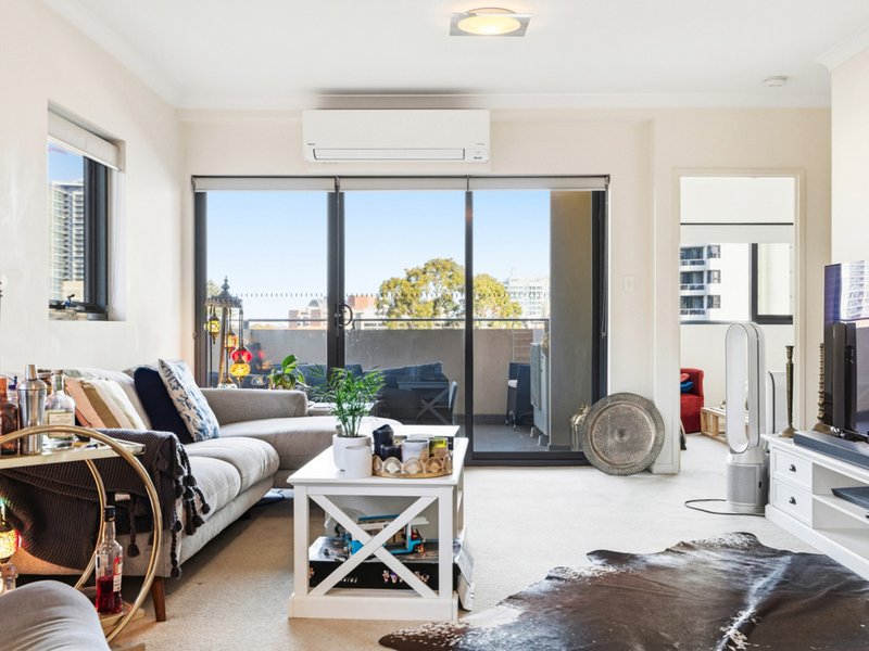 Photo - 64/18 Wellington Street, East Perth WA 6004 - Image 2