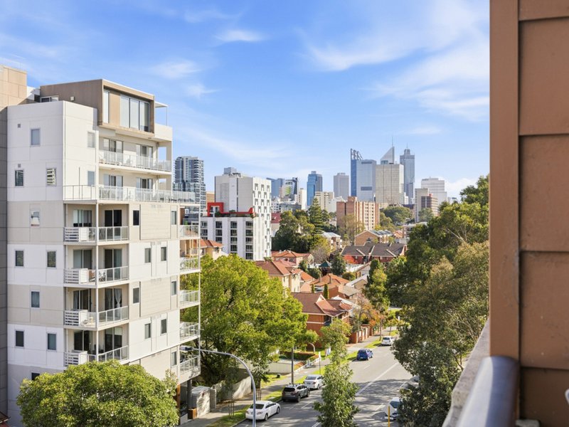 Photo - 64/18 Wellington Street, East Perth WA 6004 - Image 21