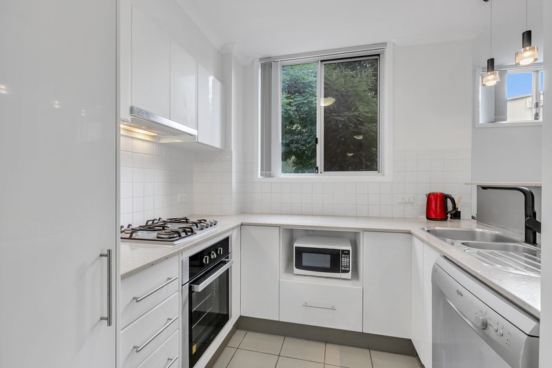 Photo - 64/2 Campbell Street, Toowong QLD 4066 - Image 5