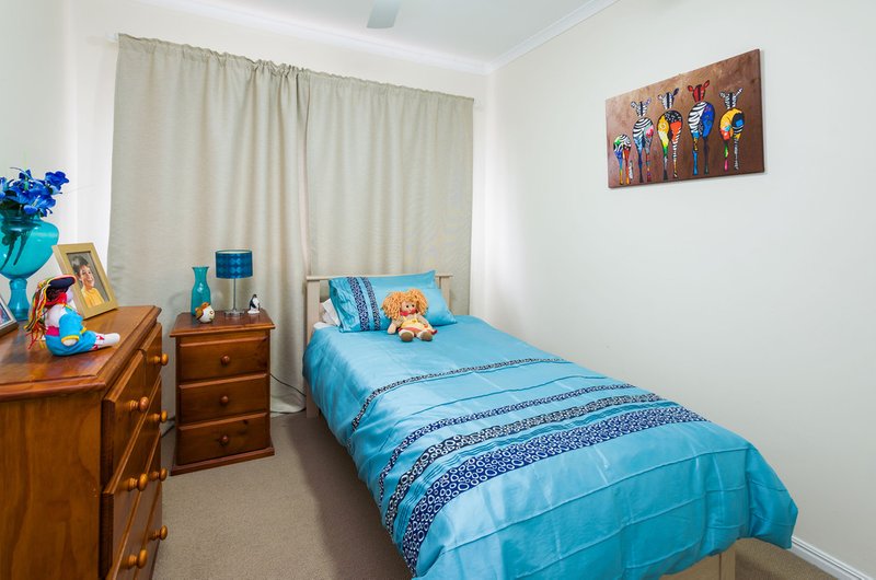 Photo - 6/427 Oxley Drive, Runaway Bay QLD 4216 - Image 8