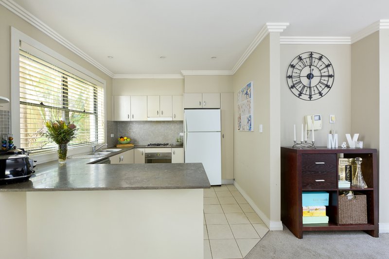 Photo - 6/42a Burchmore Road, Manly Vale NSW 2093 - Image 4