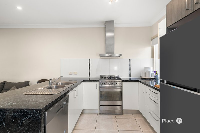 Photo - 6/43 Steele Street, Holland Park QLD 4121 - Image 4