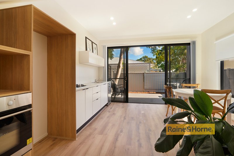 Photo - 6/433 Ocean Beach Road, Umina Beach NSW 2257 - Image 5