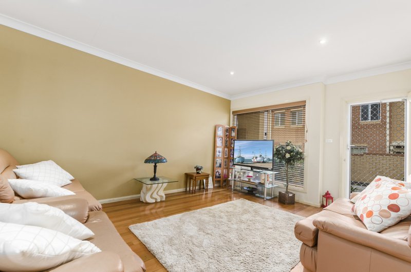 Photo - 6/434-438 Princes Highway, Woonona NSW 2517 - Image 5