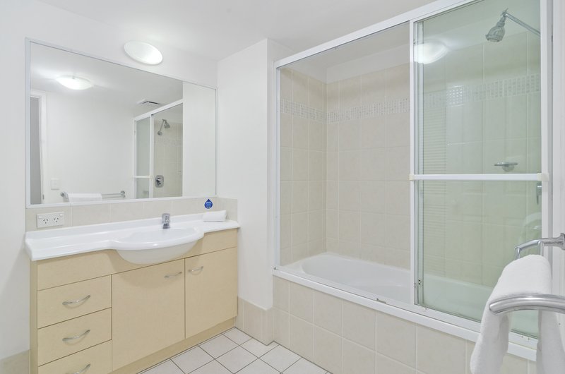 Photo - 64/437 Golden Four Drive, Tugun QLD 4224 - Image 6