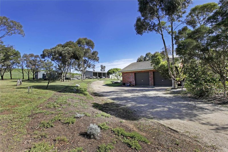 Photo - 645 Bacchus Marsh Road, Lara VIC 3212 - Image 15