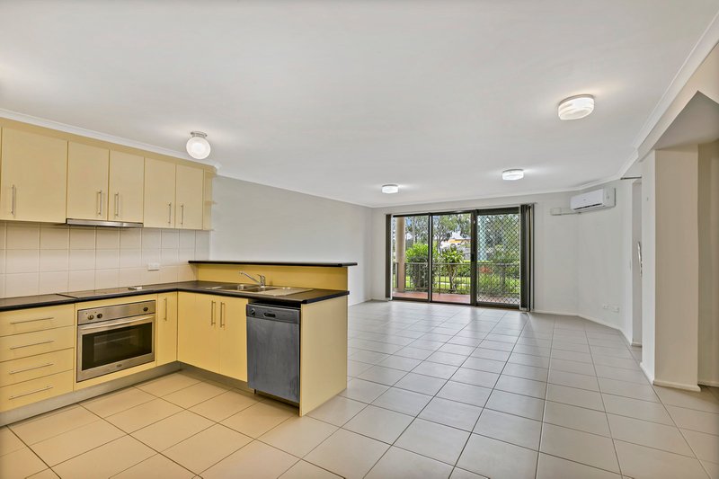 Photo - 6/45 Bradman Avenue, Maroochydore QLD 4558 - Image 6