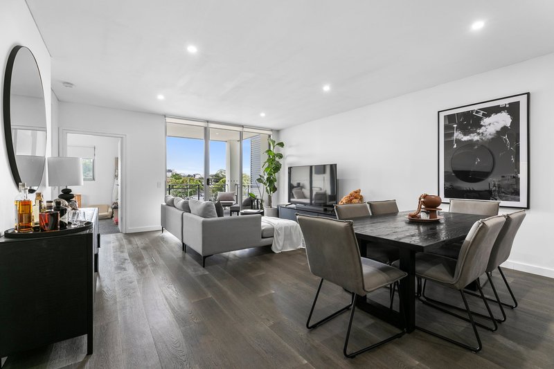 64/54a Blackwall Point Road, Chiswick NSW 2046