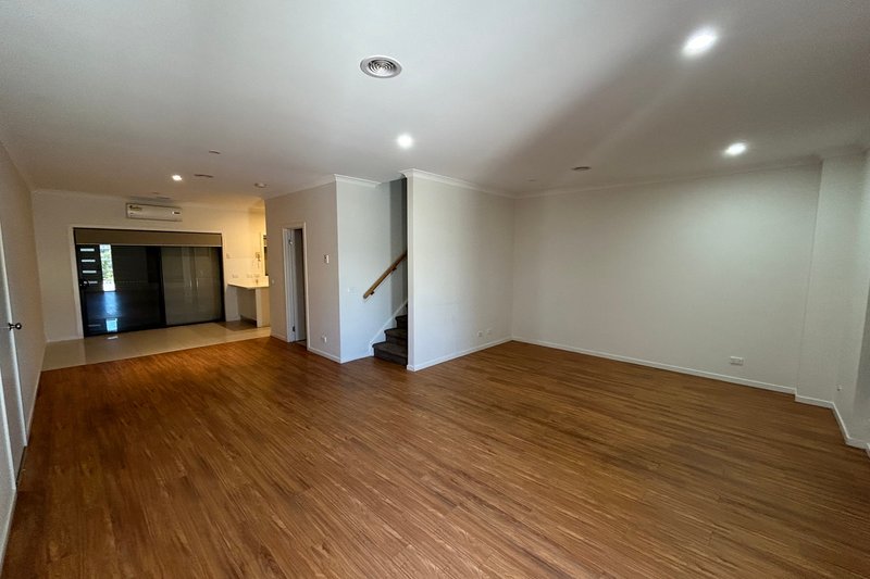 Photo - 6/46 Wedge Street, Dandenong VIC 3175 - Image 3