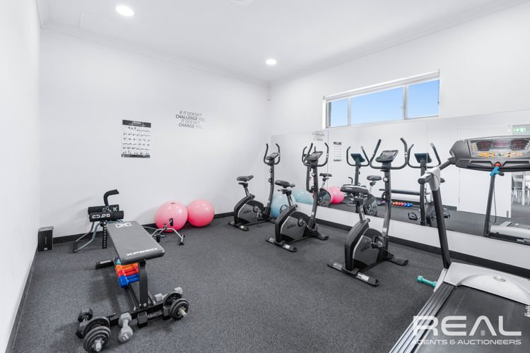 Photo - 64/60A Strathaird Boulevard, Smithfield SA 5114 - Image 22