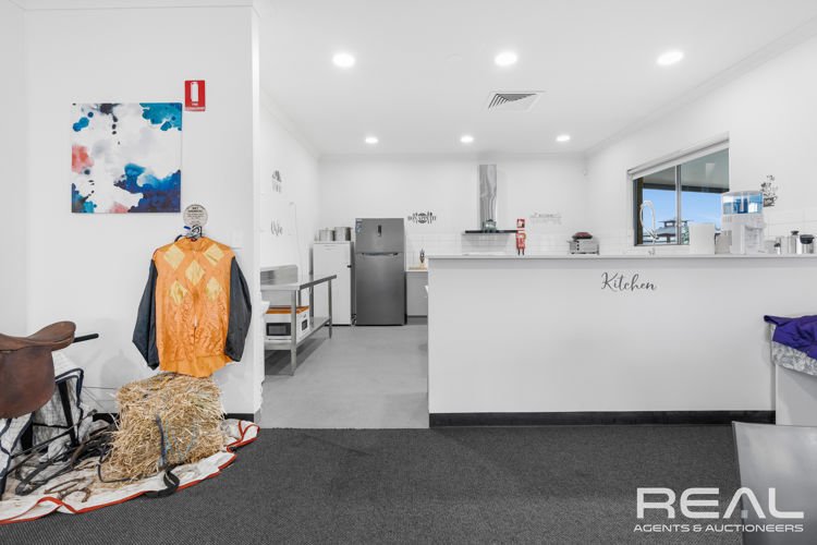 Photo - 64/60A Strathaird Boulevard, Smithfield SA 5114 - Image 26