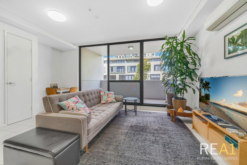 Photo - 646/8 Ascot Ave , Zetland NSW 2017 - Image 2